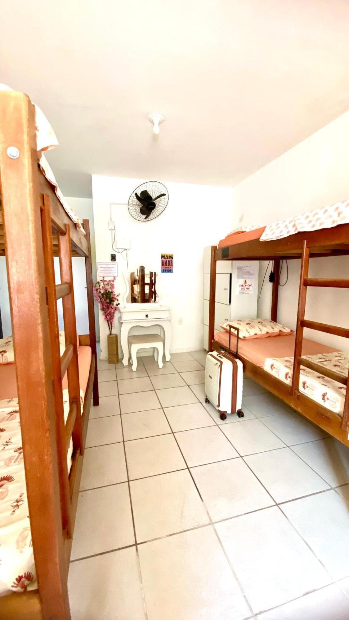 Pequi Hostel Флорианополис Экстерьер фото