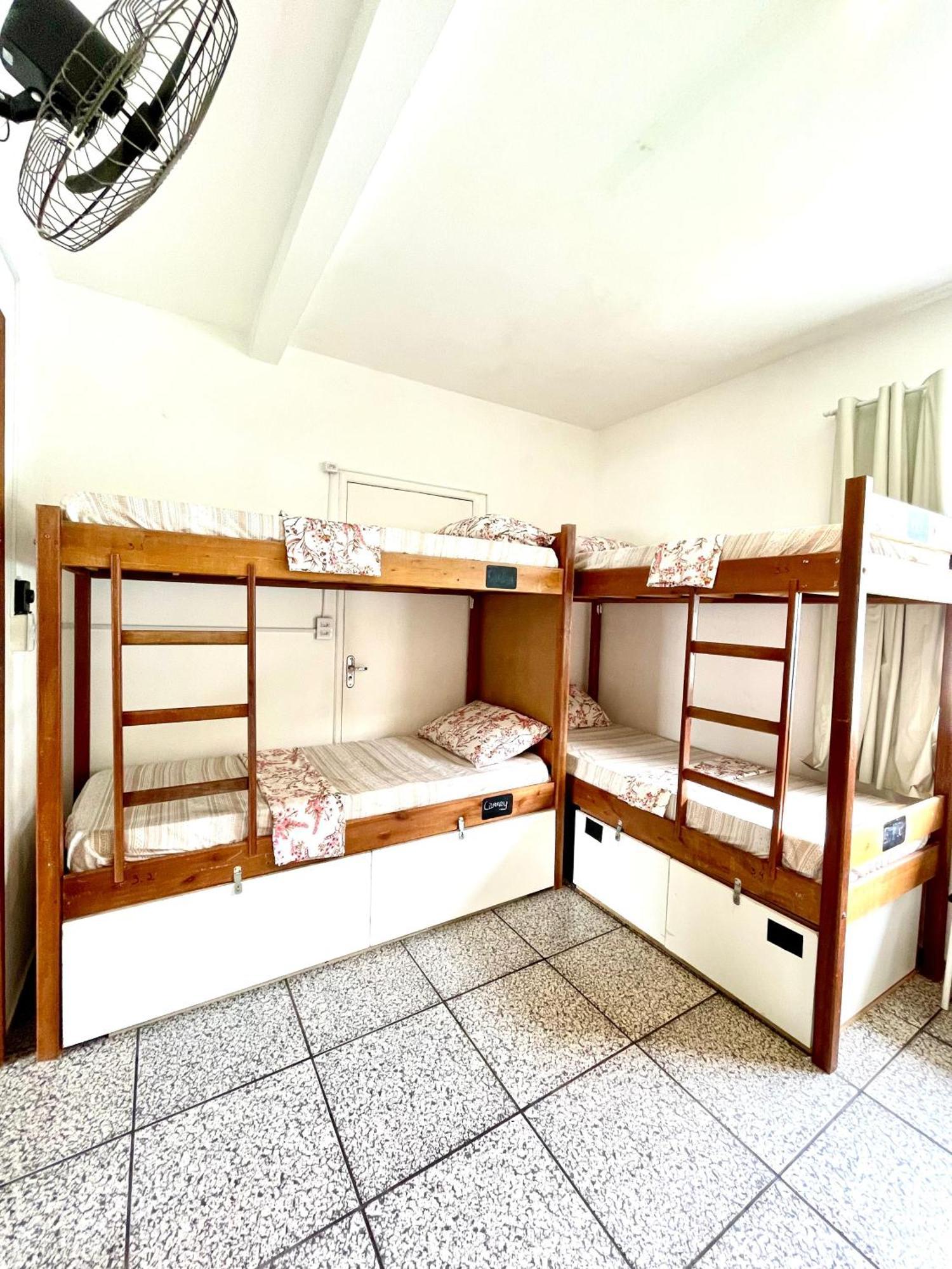 Pequi Hostel Флорианополис Экстерьер фото